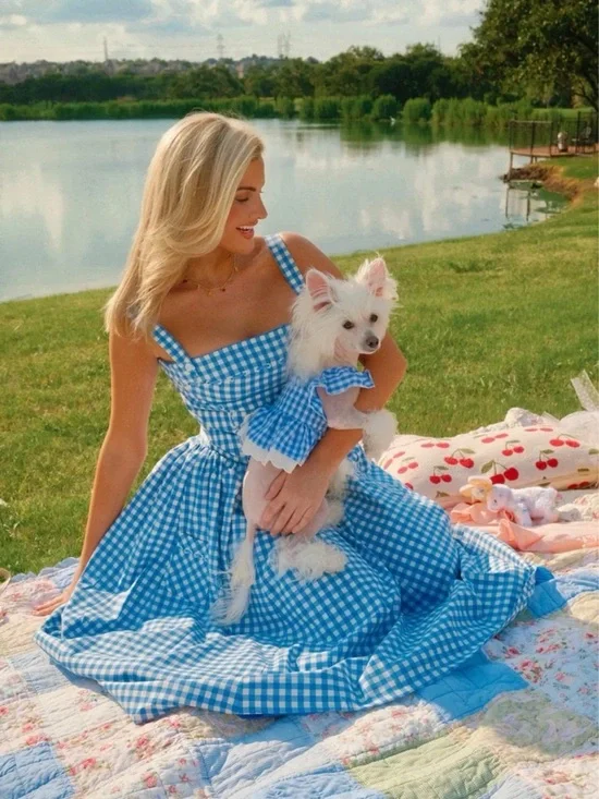 House of CB Vivien Blue & White Gingham Square-Neck Midi Dress - Picture 3 of 5